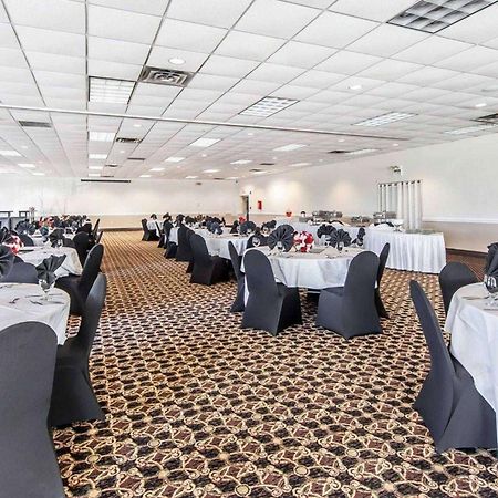 Wingate By Wyndham Marietta Conference Center Ohio Hotel Eksteriør billede