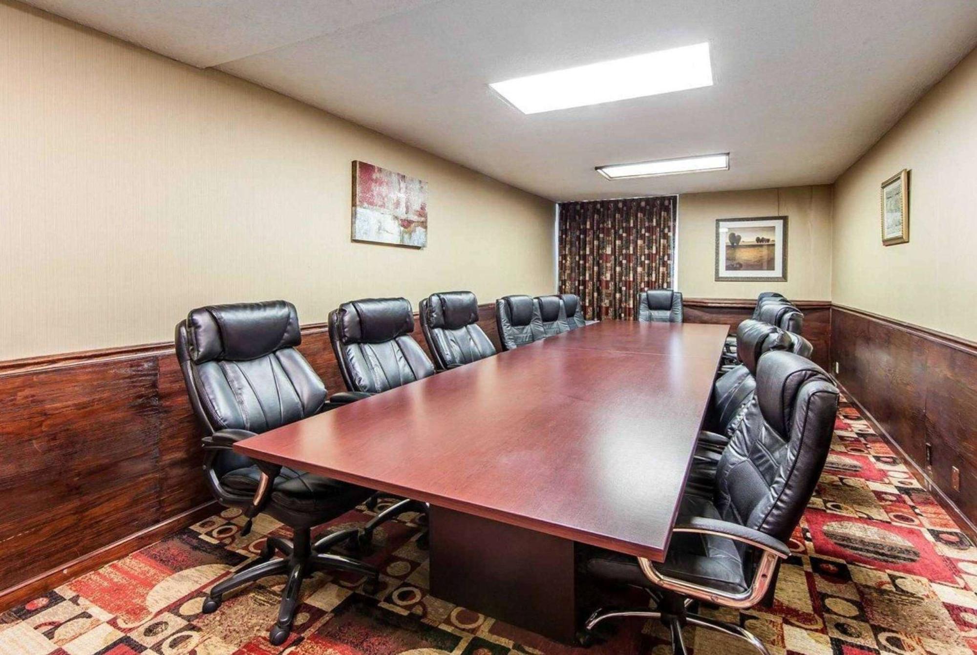 Wingate By Wyndham Marietta Conference Center Ohio Hotel Eksteriør billede