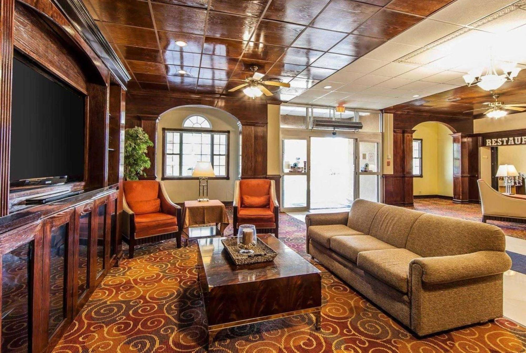 Wingate By Wyndham Marietta Conference Center Ohio Hotel Eksteriør billede