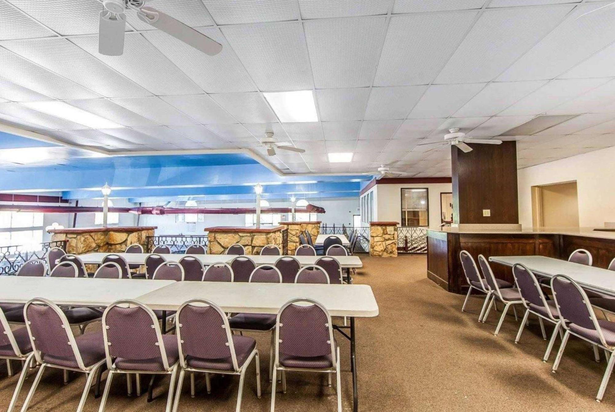Wingate By Wyndham Marietta Conference Center Ohio Hotel Eksteriør billede